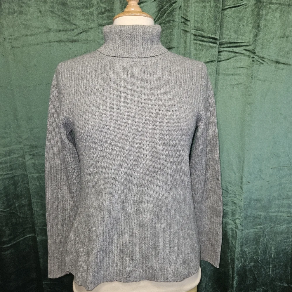 Brooks Brothers Cashmere Turtleneck - Picture 3 of 5